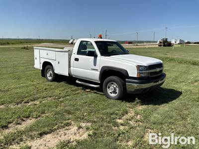 2003 Chevrolet 2500HD 4x4 Service Truck