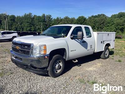 2013 Chevrolet Silverado 2500 HD 2WD Extended Cab Utility Truck