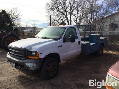 2001 Ford F350 Service Truck