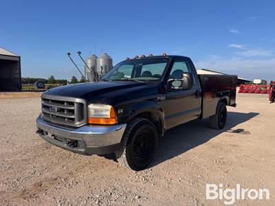 2000 Ford F-350 Super Duty Service Truck