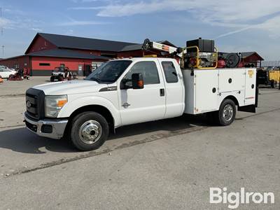 2012 Ford F350 XL Super Duty Extended Cab Service Utility Truck