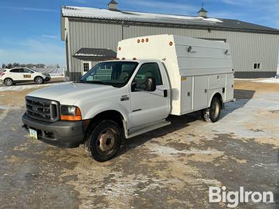 2001 Ford F450 4x4 Dually Service Truck w/JD Air Compressor
