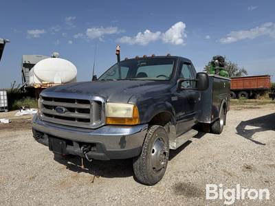 2001 Ford F-450 4x4 Dually Pickup w/Service Bed