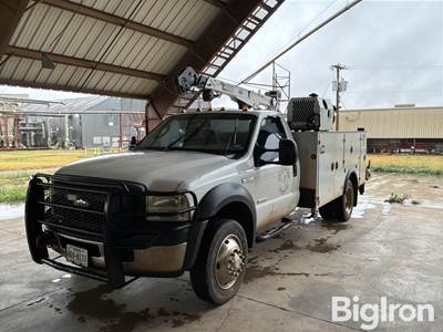 2006 Ford F550 2WD Service Truck w/Mechanic's Boom