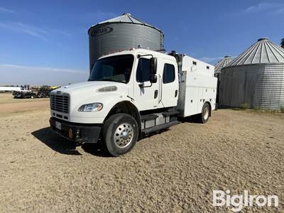 2009 Freightliner M2-106 S/A Crew Cab Service Truck