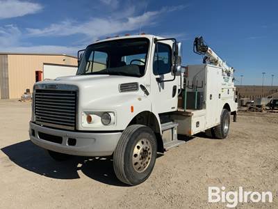 2009 Freightliner Business Class M2 Service Truck