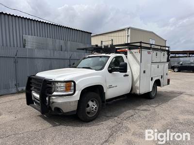 2008 GMC 3500 HD 4WD Service Truck