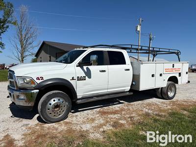 2014 RAM 5500 HD Laramie 4x4 Crew Cab Dually Utility Truck