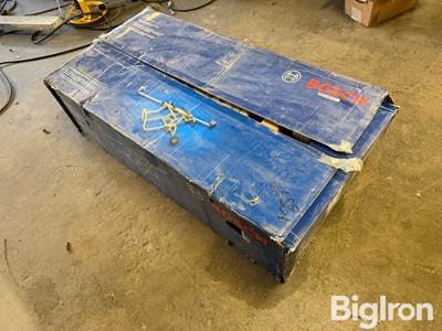 Bosch T4B Gravity-Rise Miter Saw Stand