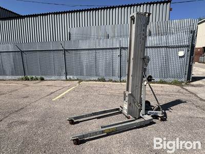 Genie SLC-24 SuperLift Contractor