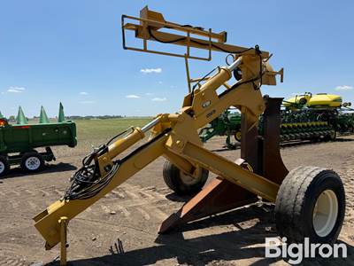 Johnson 6' Pull Type Drainage Tile Plow w/John Deere IGrade