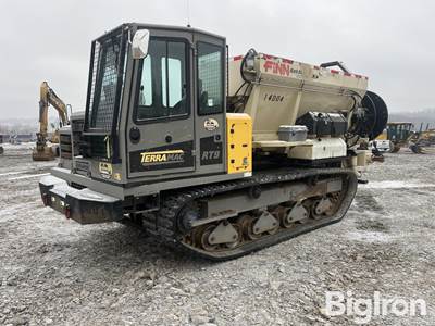 2013 Terramac RT9 Track Machine w/Finn Bark Blower