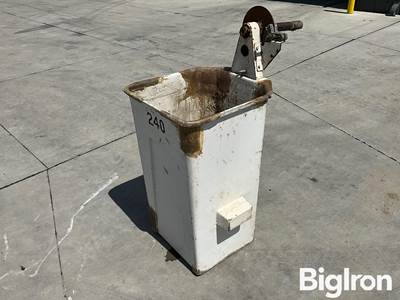 Bucket Truck Fiberglass Bucket
