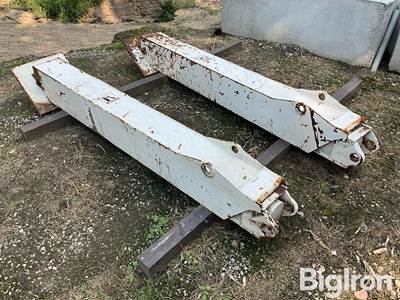 Truck Crane Outriggers