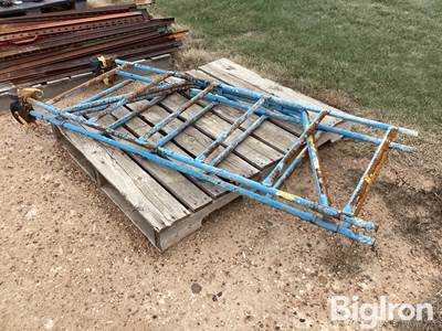 6’ Portable Scaffolding