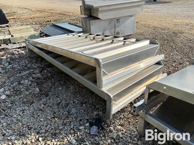 Aero Bulkhead Aluminum Trailer Racks