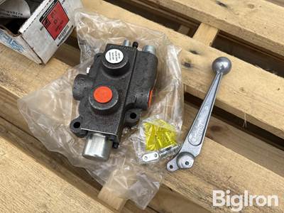 Cross Hydraulic Directional Control Valve