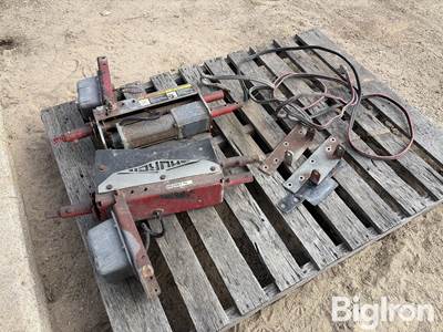 Shurco Sherlock Trap openers for Grain Trailer