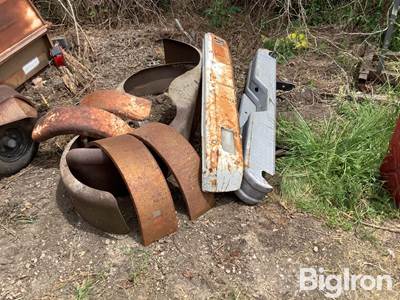 Trailer Fenders & Bumpers