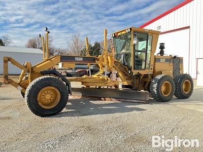 1998 Caterpillar 160H Motor Grader