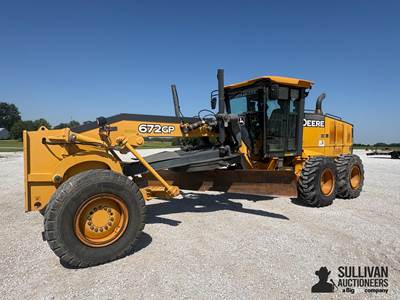 2012 Deere 672GP 6WD Road Grader