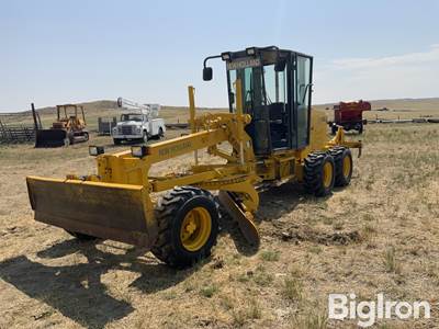 New Holland RG100 Motor Grader