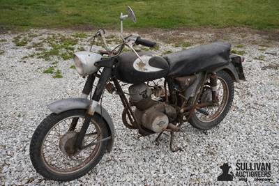 Run #289 - 1965 Ducati Motorcycle