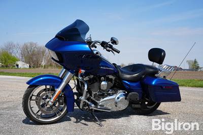 Run #11 - 2015 Harley Davidson Road Glide Motorcycle