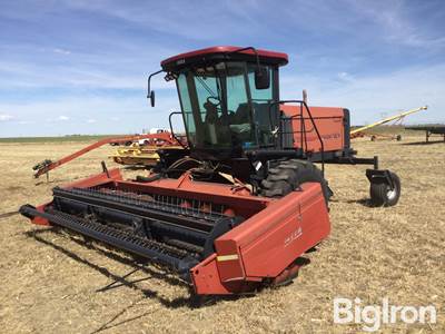 Case IH WDX1101 Self-Propelled Windrower