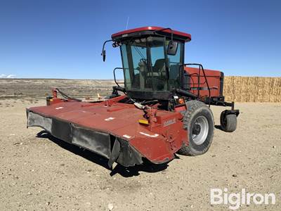2003 Case IH WDX1701 Self-Propelled Windrower