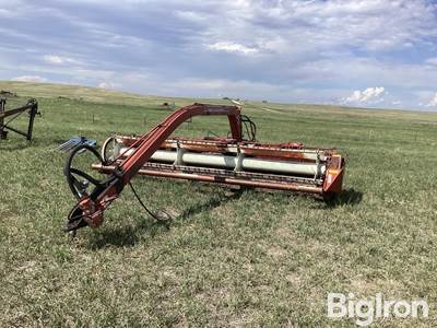 1982 Hesston 1014 + 2 Hydroswing Mower/Windrower