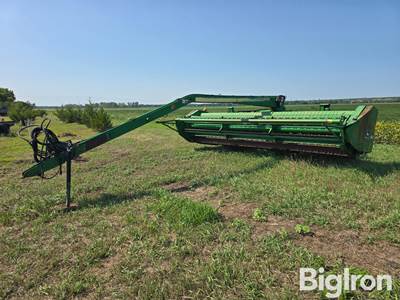 John Deere 1600A 16' Mower Conditioner