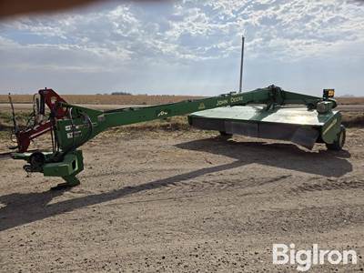 John Deere 956 Mower Conditioner