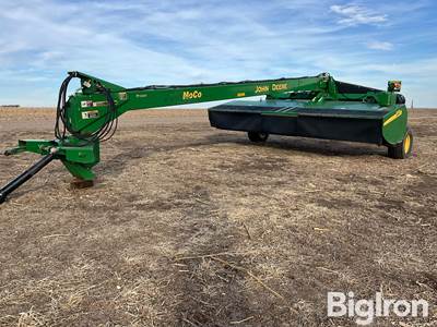 John Deere 956 MoCo Pull-Type Mower Conditioner/Windrower