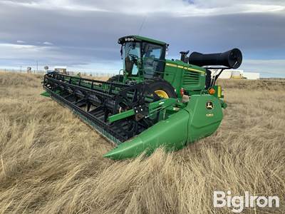 2013 John Deere D450 Self-Propelled Windrower w/35' Draper Head