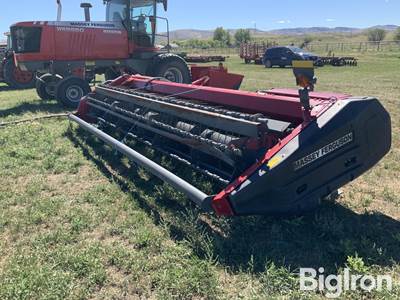 Massey Ferguson 16’ Swather Head