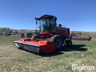 Massey Ferguson WR9960 Rotary Swather