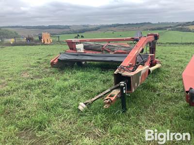 New Idea 5212 Mower Conditioner/Windrower