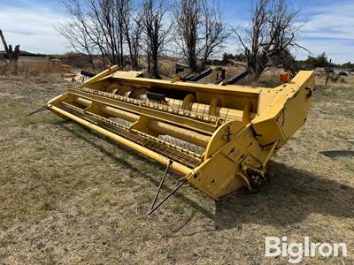 New Holland 1116H Windrower Head