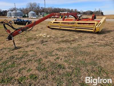 New Holland 116 Pull-Type Mower Conditioner