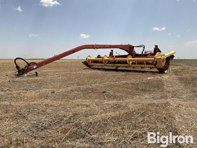New Holland 116 Haybine Pull-Type Mower Conditioner