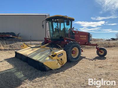 2002 New Holland HW340 Self-Propelled Windrower