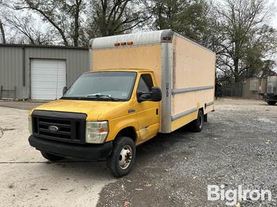 2008 Ford E350 Super Duty 2WD Box Van