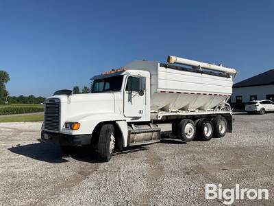 1995 Freightliner FLD120 Tri/A Tender Truck