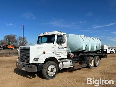 1991 Freightliner Conventional T/A Truck w/Nurse Tank