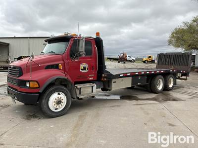 2004 Sterling Acterra T/A Truck w/Versatran 15T Retriever Bed