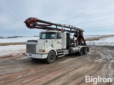 1993 White GMC WB T/A Pit Pumping Truck
