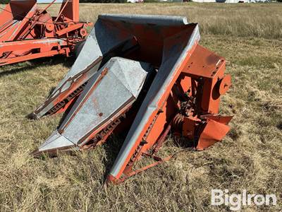 Allis-Chalmers Forage Header