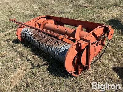 Allis-Chalmers Forage Pick-Up Header