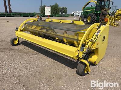 John Deere 640C 12'6" Pickup Forage Harvester Header